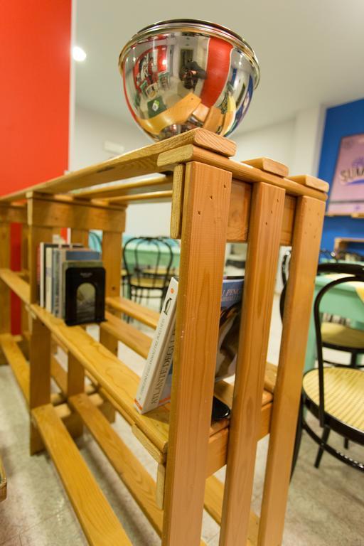 Hotel Byron Solo Per Giovani Riccione Kültér fotó